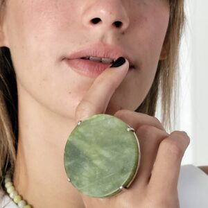 Anillo jade redondo