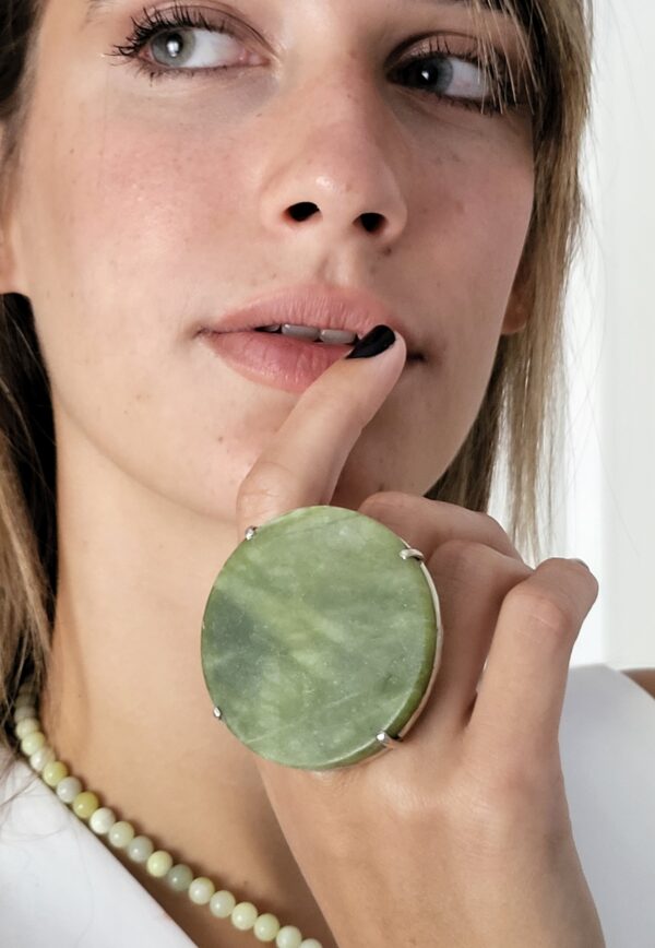 Anillo jade redondo - Image 2
