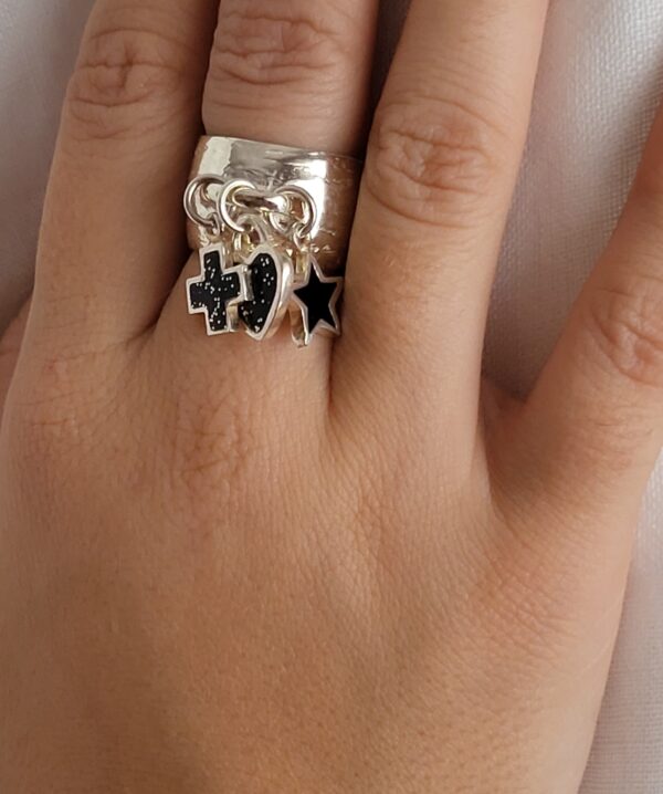 Anillo triple dije