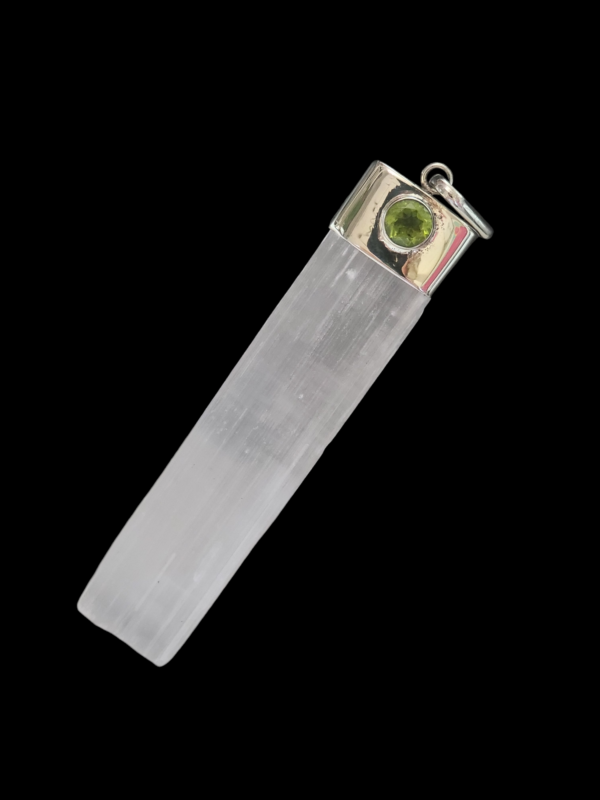 Dije 8cm selenita y Peridoto
